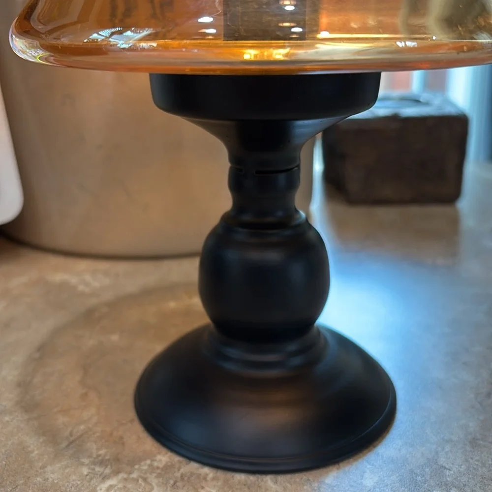 Used Battery-Operated Small Lamp with timer